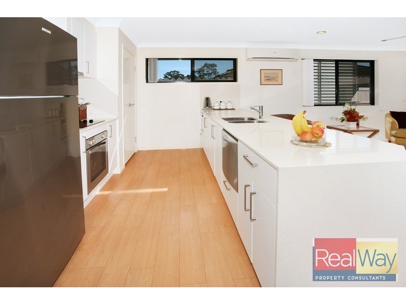 2/10 Tamarind Street, Meridan Plains QLD 4551