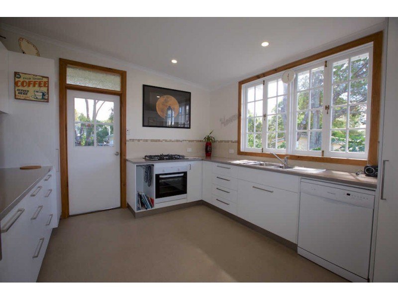 38 Taylor Ave, Golden Beach QLD 4551