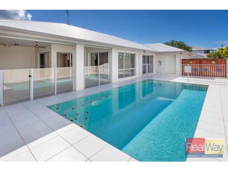 5 Stephen Burton Way, Pelican Waters QLD 4551