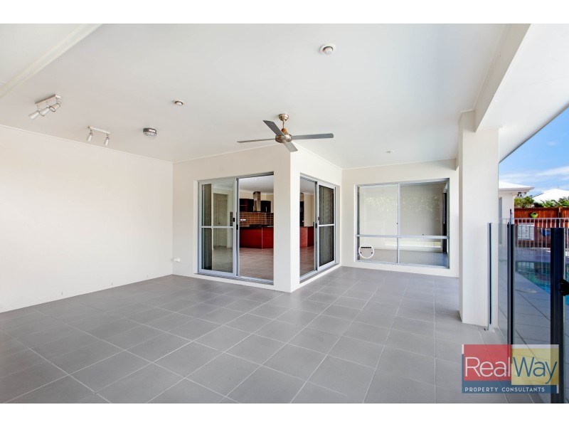 5 Stephen Burton Way, Pelican Waters QLD 4551