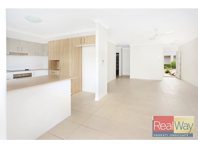 19/17 Greensboro Place, Little Mountain QLD 4551