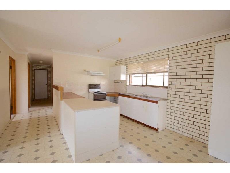1a Lyon Street, Dicky Beach QLD 4551