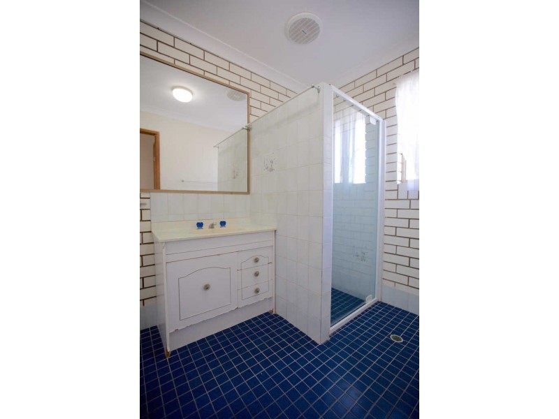 1a Lyon Street, Dicky Beach QLD 4551