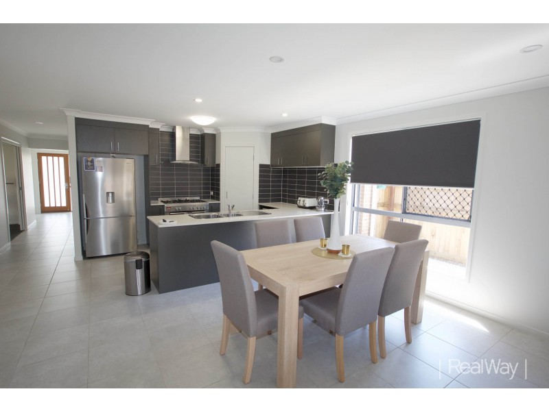 28 Ruby Crescent, Meridan Plains QLD 4551