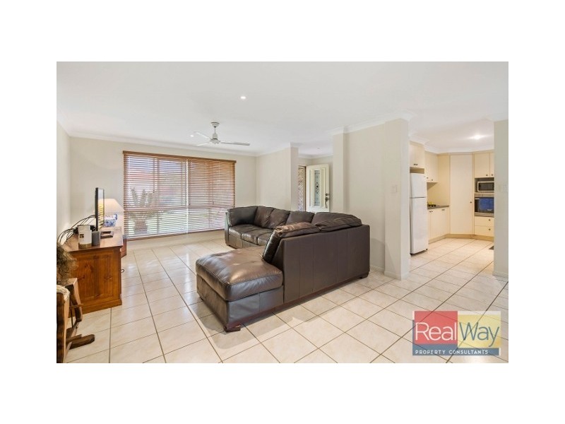 9 Turnbury Street, Little Mountain QLD 4551