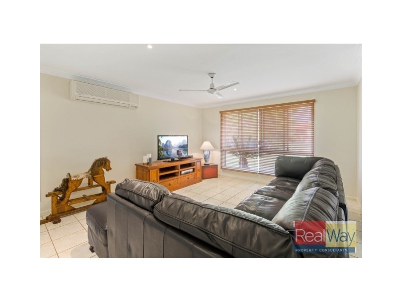 9 Turnbury Street, Little Mountain QLD 4551