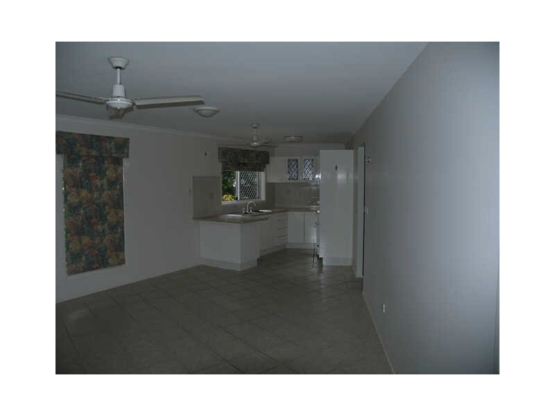 6/50 Omrah Ave, Caloundra QLD 4551