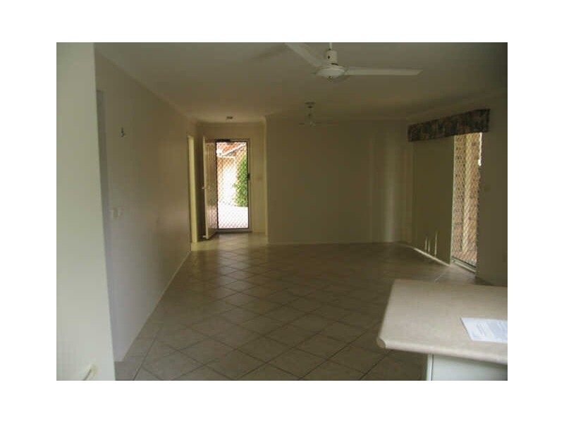 6/50 Omrah Ave, Caloundra QLD 4551