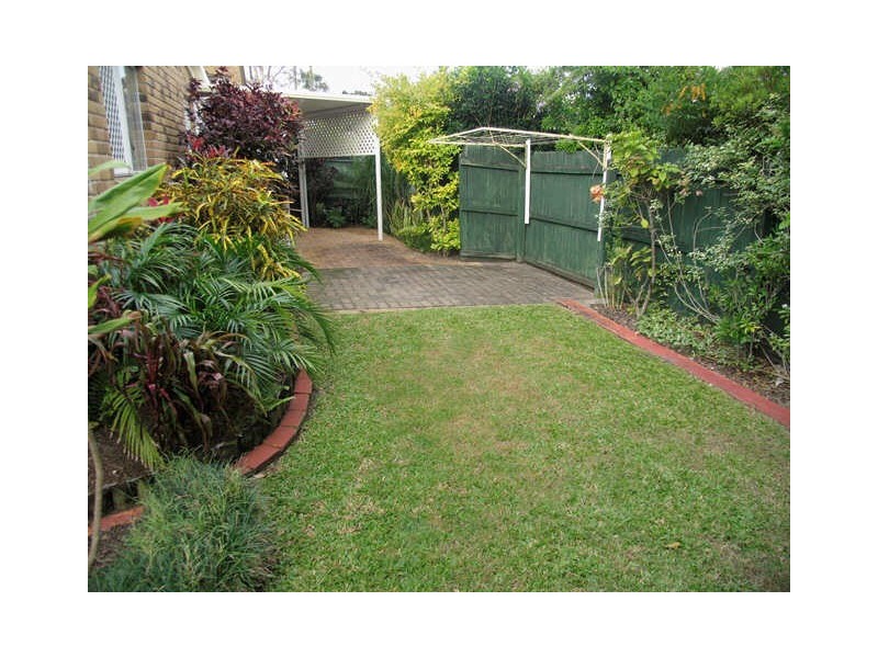6/50 Omrah Ave, Caloundra QLD 4551