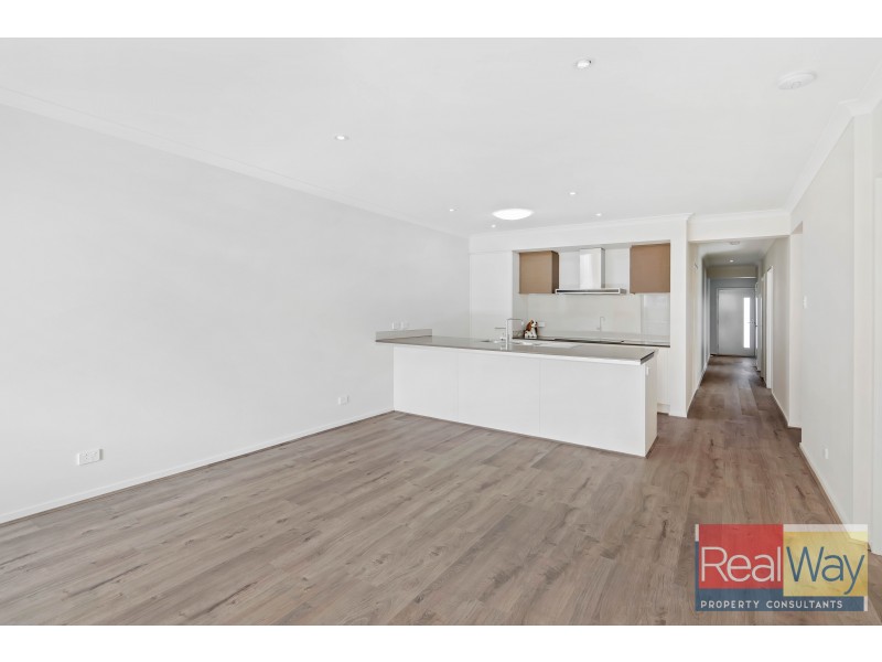 76 Amber Drive, Caloundra West QLD 4551