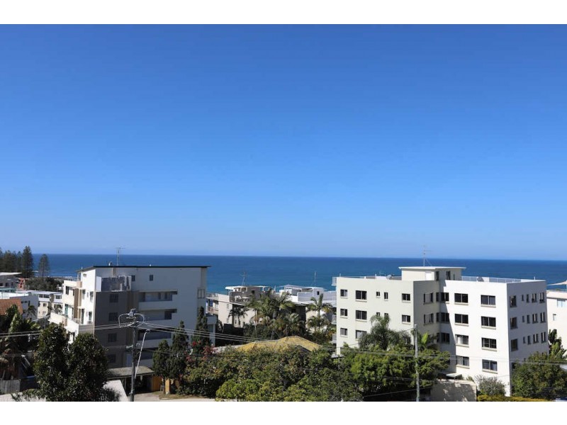 5/10 Mahia Terrace, Kings Beach QLD 4551