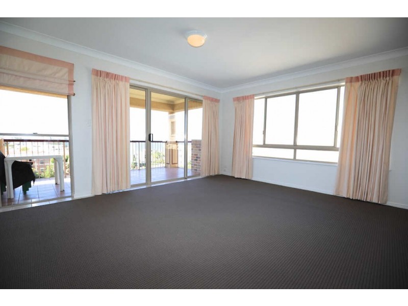 5/10 Mahia Terrace, Kings Beach QLD 4551
