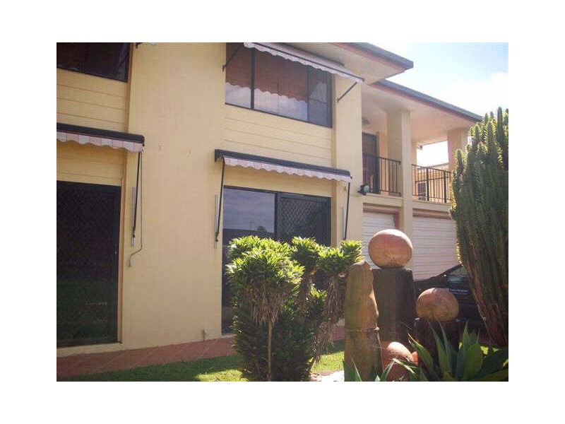 12 First Avenue, Caloundra QLD 4551