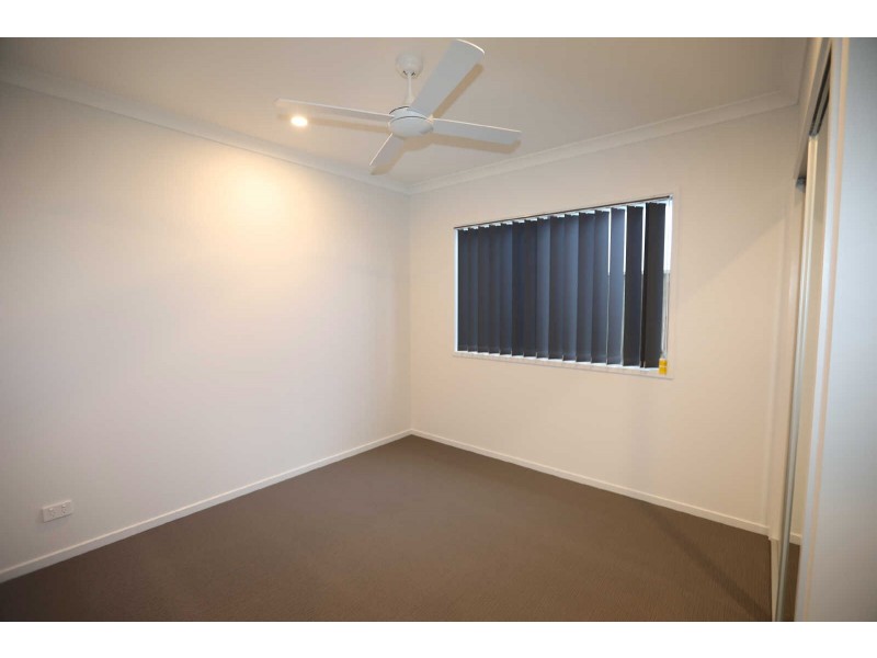 20 Rosseau Street, Bells Creek QLD 4551