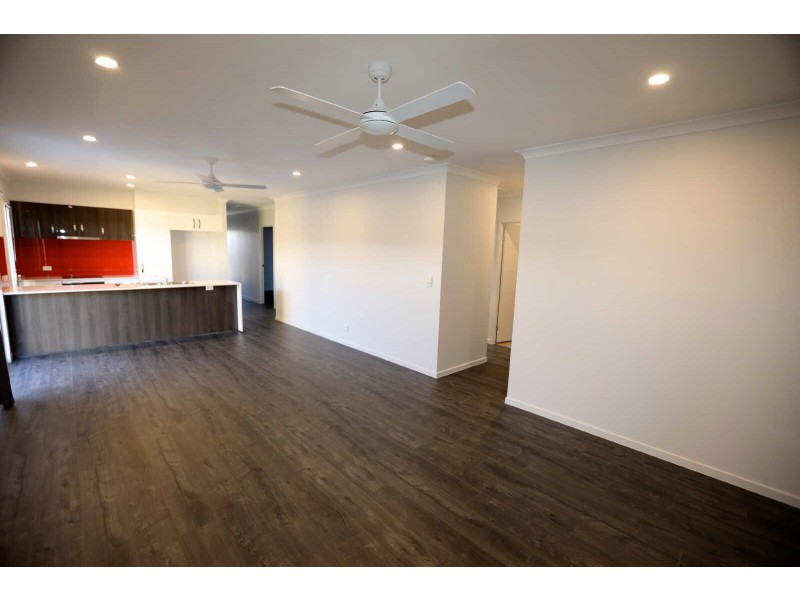 20 Rosseau Street, Bells Creek QLD 4551