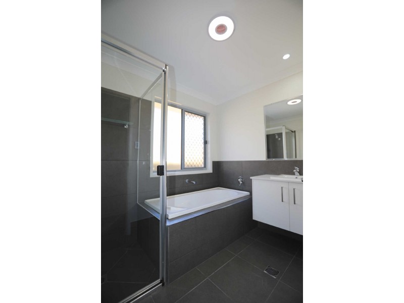 69 Adelaide Circuit, Bells Creek QLD 4551