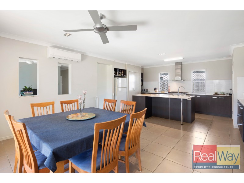 8 Kakadu Court, Little Mountain QLD 4551