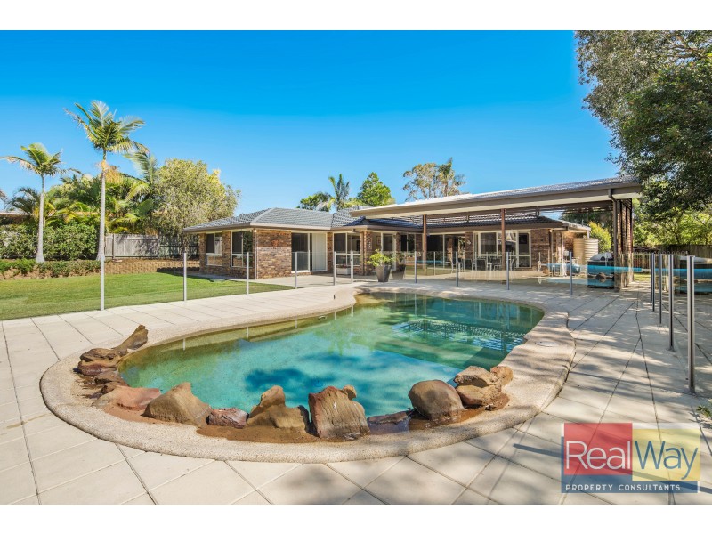 6 Colonial Court, Little Mountain QLD 4551