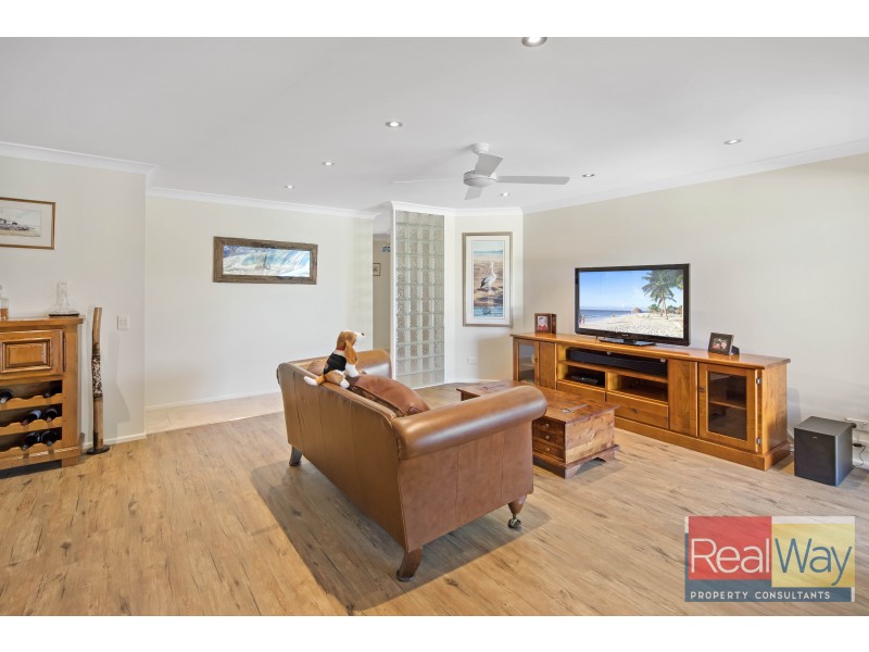 6 Colonial Court, Little Mountain QLD 4551