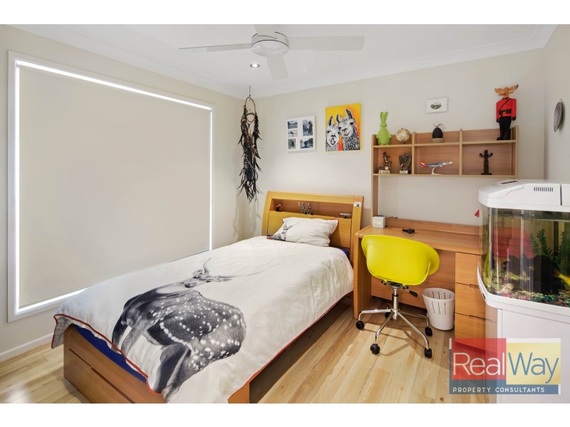 6 Colonial Court, Little Mountain QLD 4551