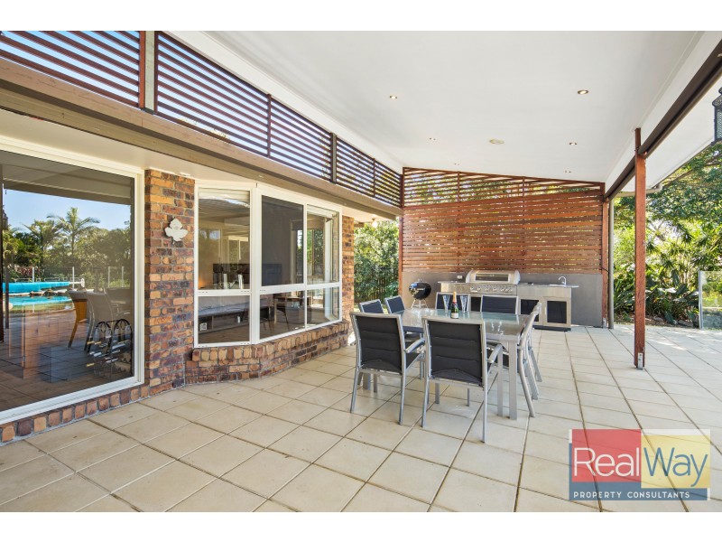 6 Colonial Court, Little Mountain QLD 4551