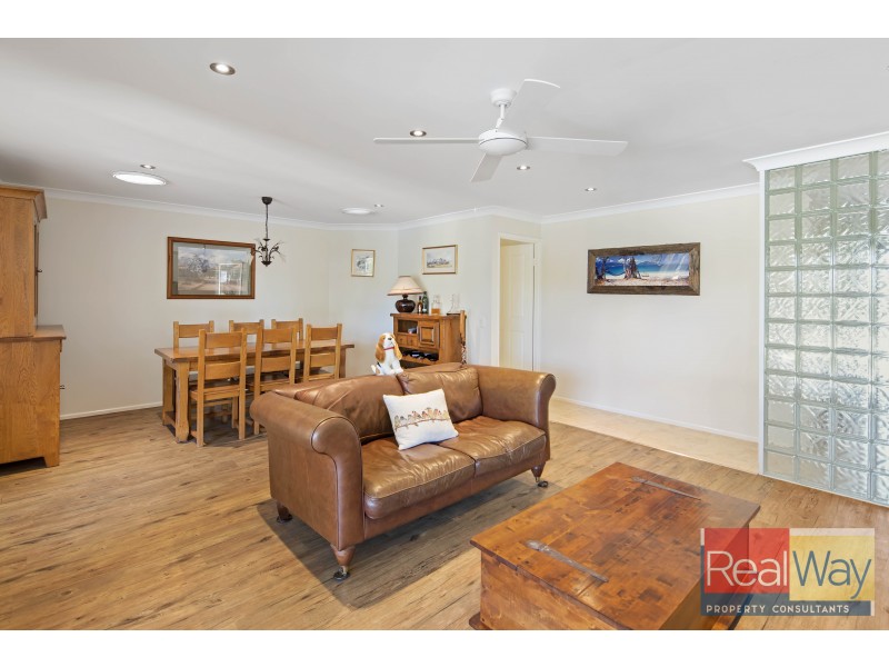 6 Colonial Court, Little Mountain QLD 4551