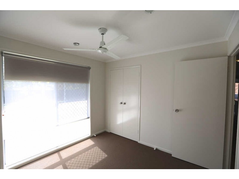 8 Snapper Street, Little Mountain QLD 4551