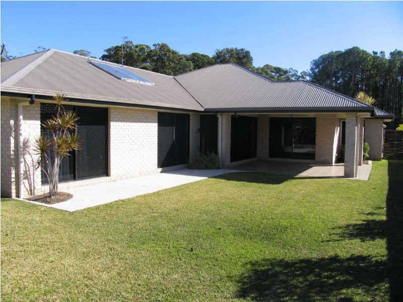 33 Cullen Drive, Little Mountain QLD 4551