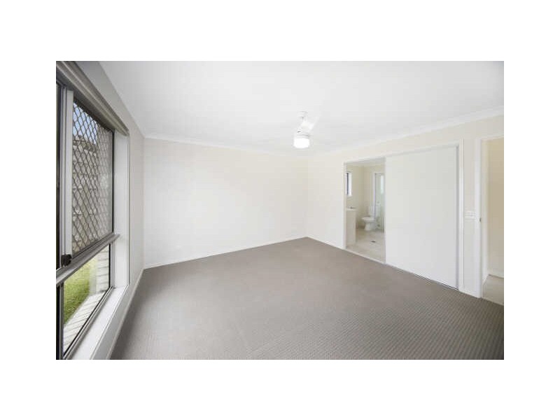 11 Sunrise Terrace, Little Mountain QLD 4551