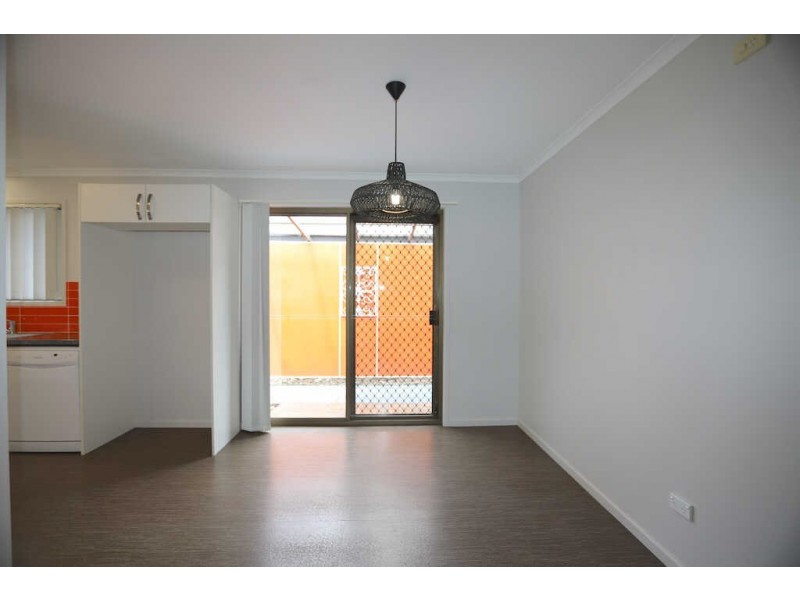 1/4 Doondoon Street, Currimundi QLD 4551