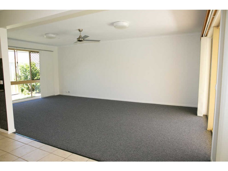 2 Tandara Street, Warana QLD 4575