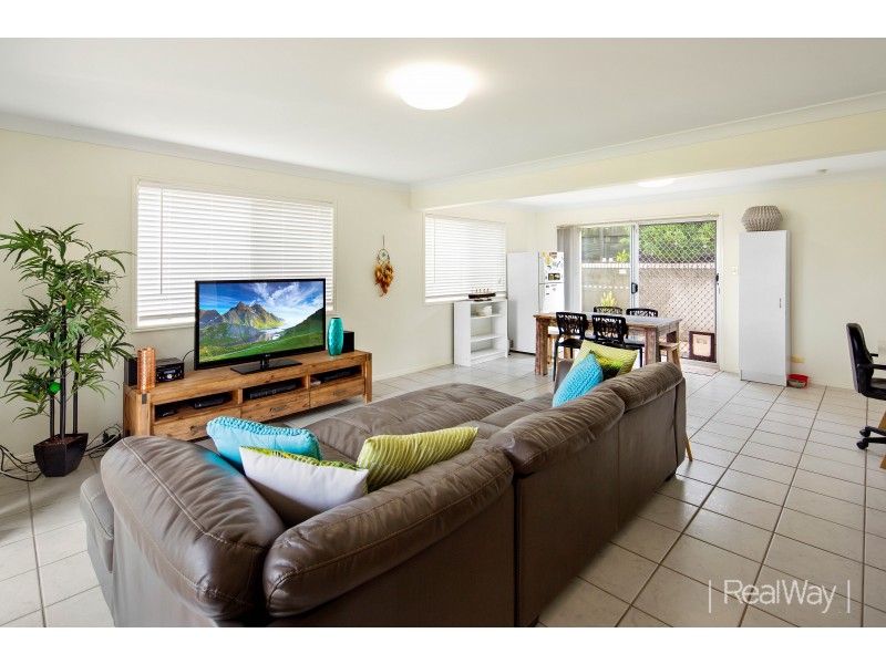 16 Blamey Street, Battery Hill QLD 4551