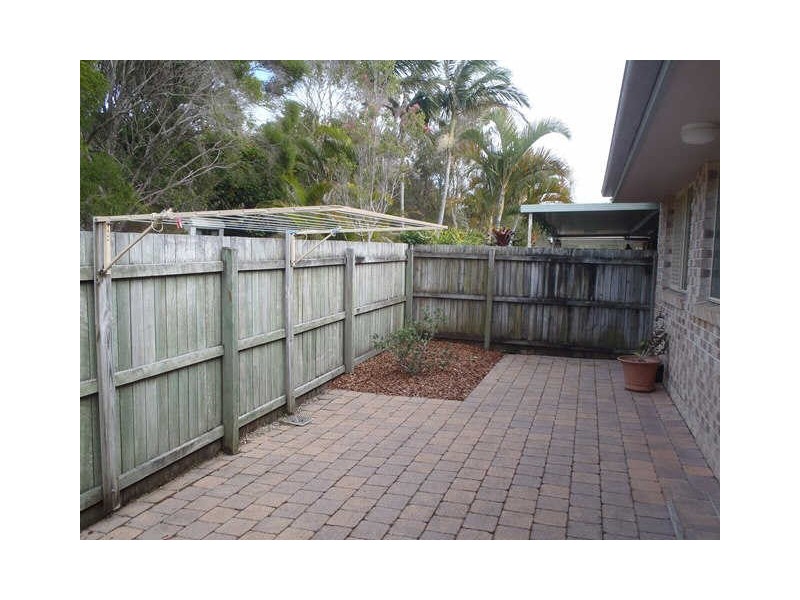 2/100 Beerburrum Street’Cadagi Court’, Dicky Beach QLD 4551
