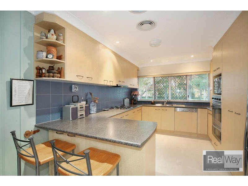 19 Mulloka Esplanade, Wurtulla QLD 4575