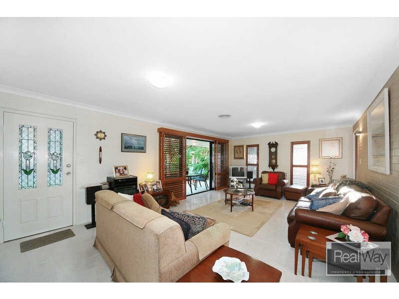 19 Mulloka Esplanade, Wurtulla QLD 4575