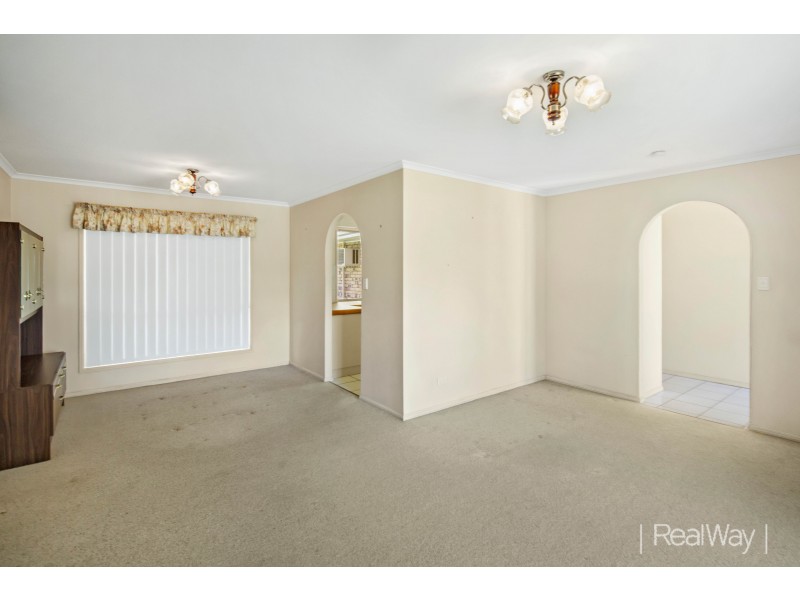 9 Rossiter Place, Aroona QLD 4551