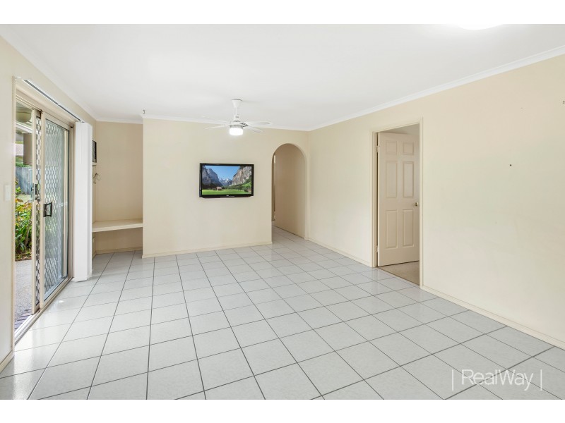 9 Rossiter Place, Aroona QLD 4551