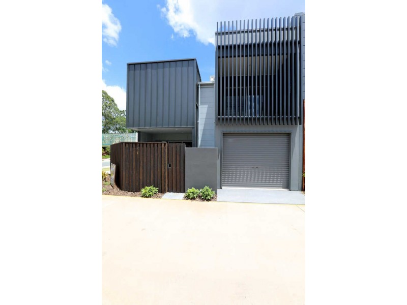 13 Hervey Chase, Maroochydore QLD 4558