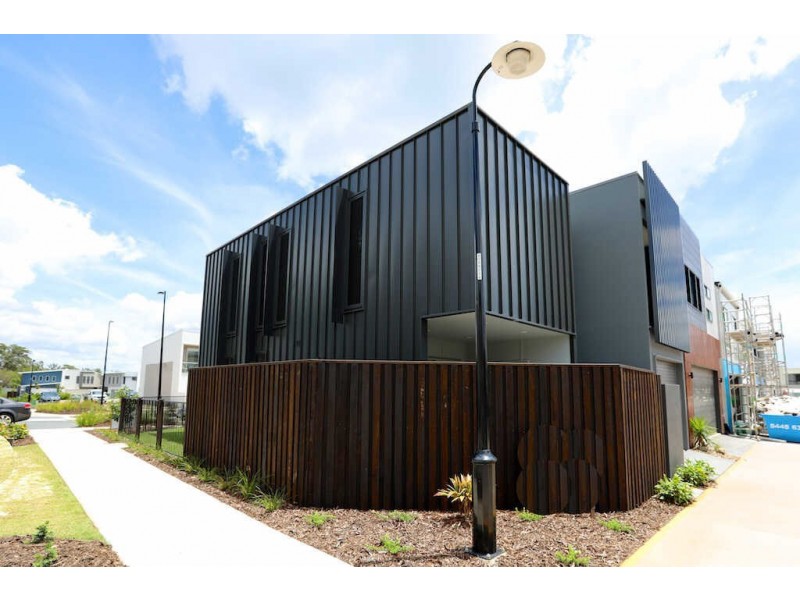 13 Hervey Chase, Maroochydore QLD 4558