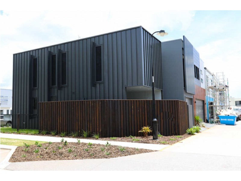 13 Hervey Chase, Maroochydore QLD 4558
