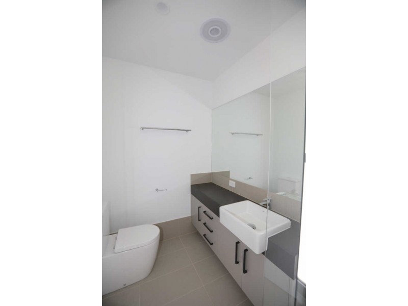13 Hervey Chase, Maroochydore QLD 4558