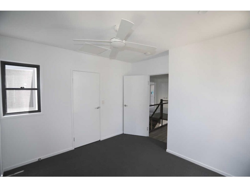 13 Hervey Chase, Maroochydore QLD 4558