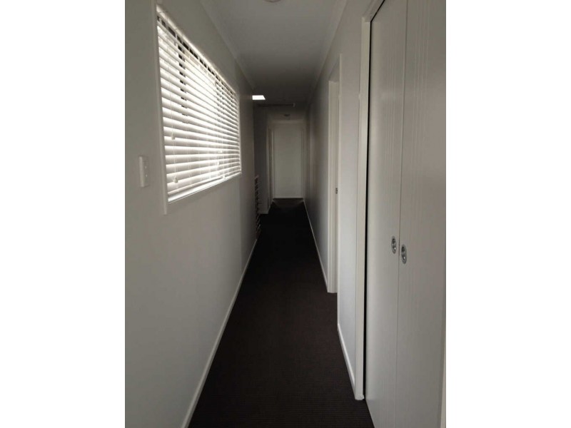 8 Buruwang Street, Birtinya QLD 4575