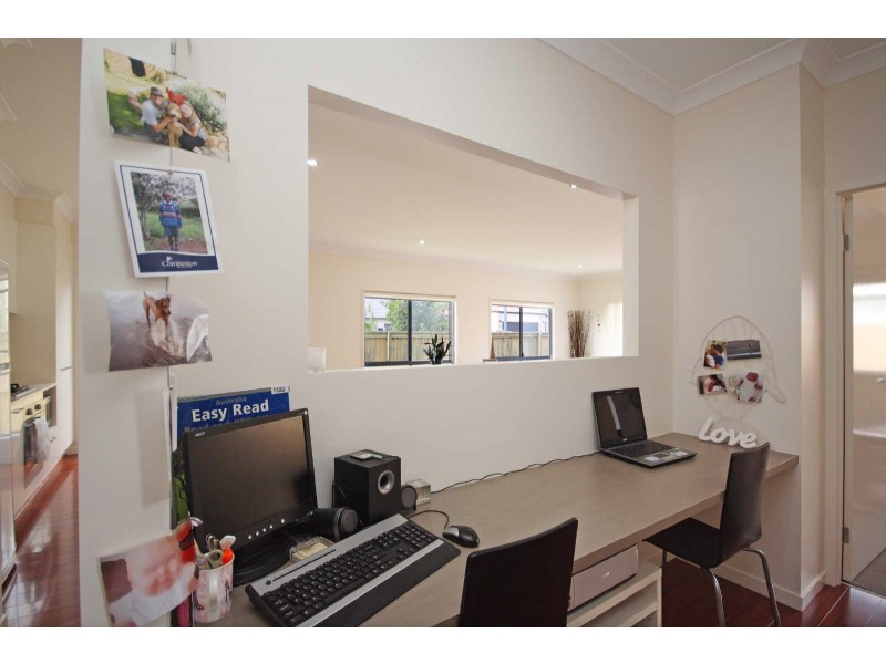 12 Feathertop Crescent, Caloundra West QLD 4551