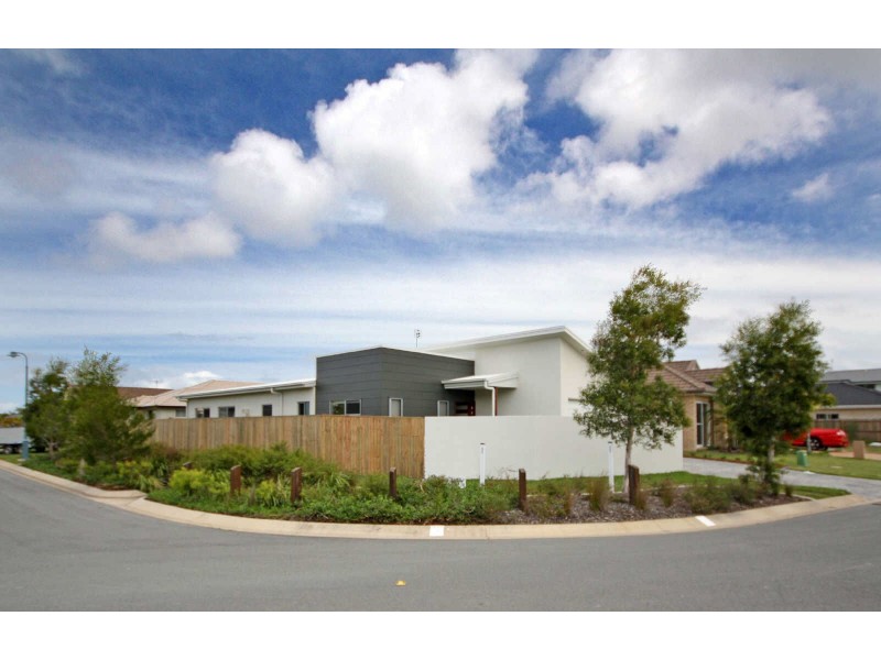 12 Feathertop Crescent, Caloundra West QLD 4551
