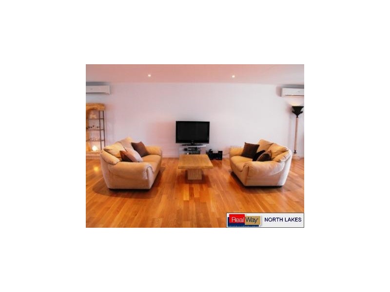 69 Scarborough Road, Redcliffe QLD 4020