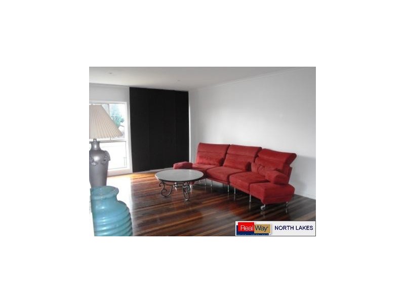 69 Scarborough Road, Redcliffe QLD 4020