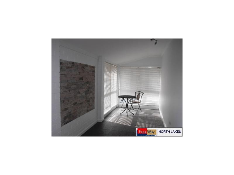 69 Scarborough Road, Redcliffe QLD 4020