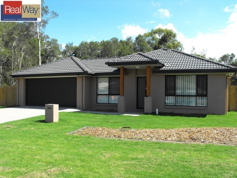 30 Stirling Esplanade, Griffin QLD 4503