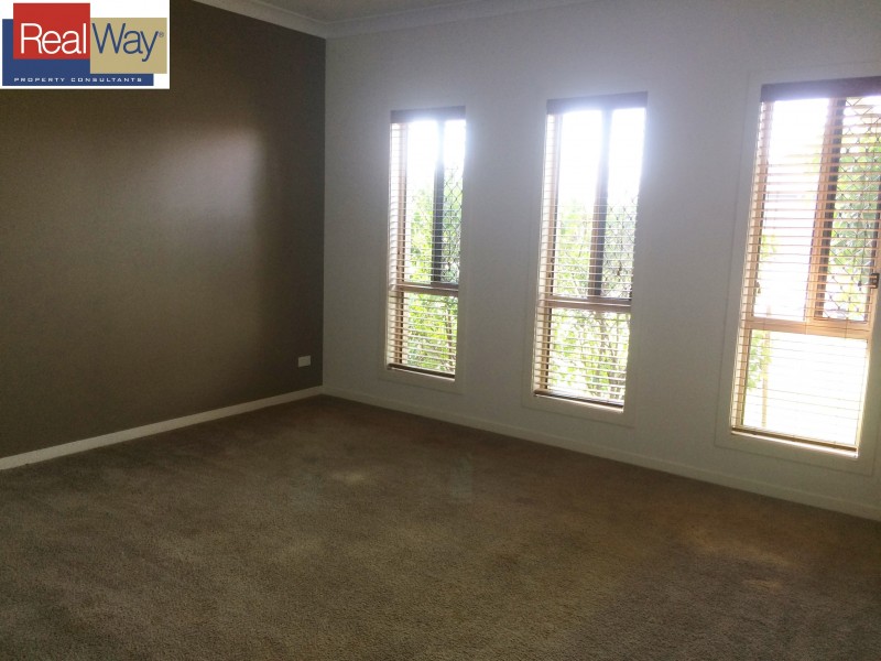 6 Dibbler Court, North Lakes QLD 4509